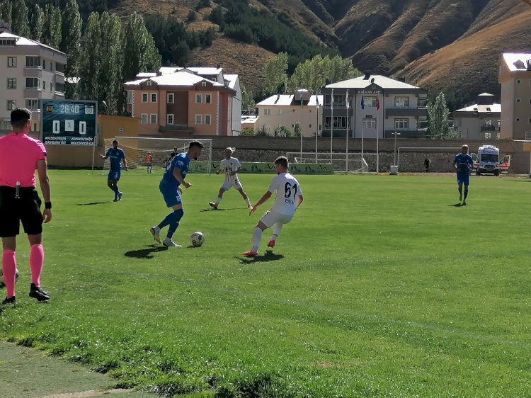 Bayburt Özel İdare Spor'dan sahasında beraberlik