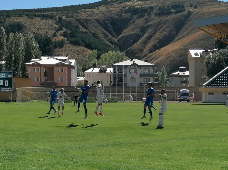Bayburt Özel İdare Spor'dan sahasında beraberlik