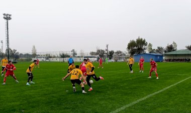 Bayburt Özel İdare Spor ilk hazırlık maçında  Balıkesir Spor ile karşılaştı.