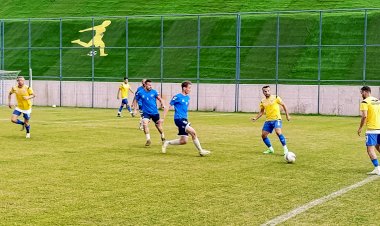 Bayburt Özel Idare Spor 2.Etap Çalişmalari Kapsaminda Dördüncü Hazirlik Maçini Erbaa Spor Ile Oynadi