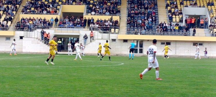 Bayburt Özel İdare Spor Genç Osman Stadın da 3 Puanlı Başlangıç